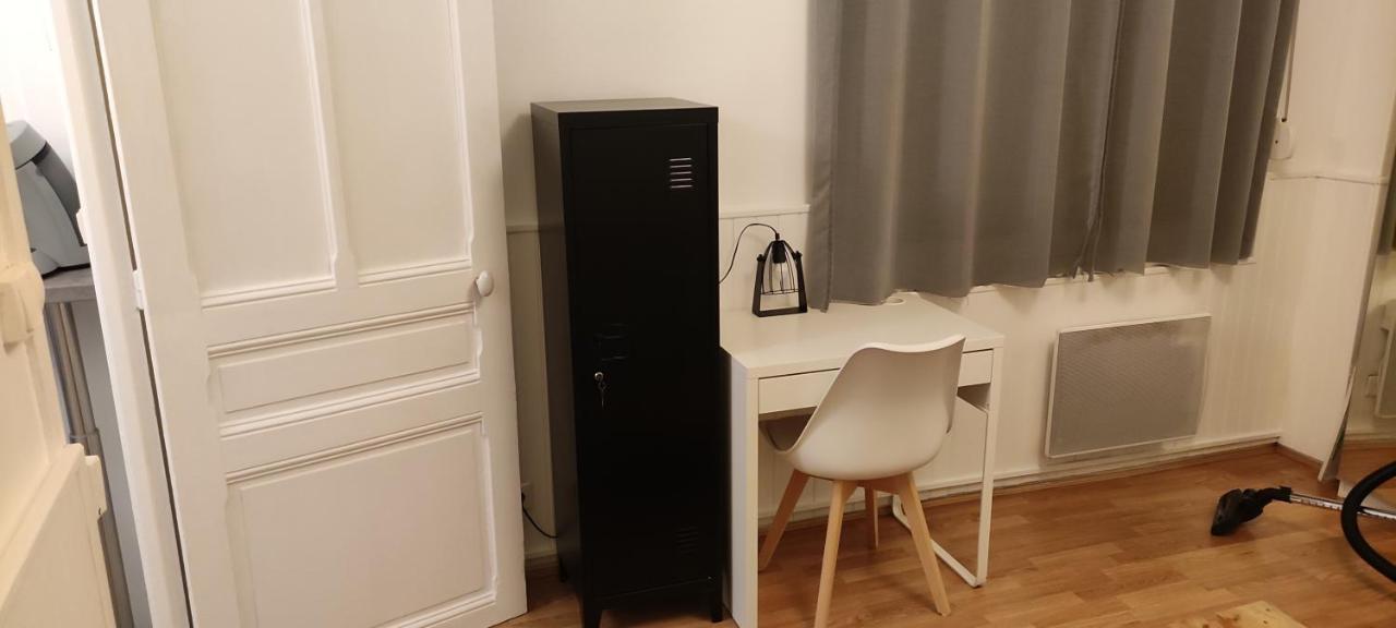 Le Barbatre Daire Reims Dış mekan fotoğraf